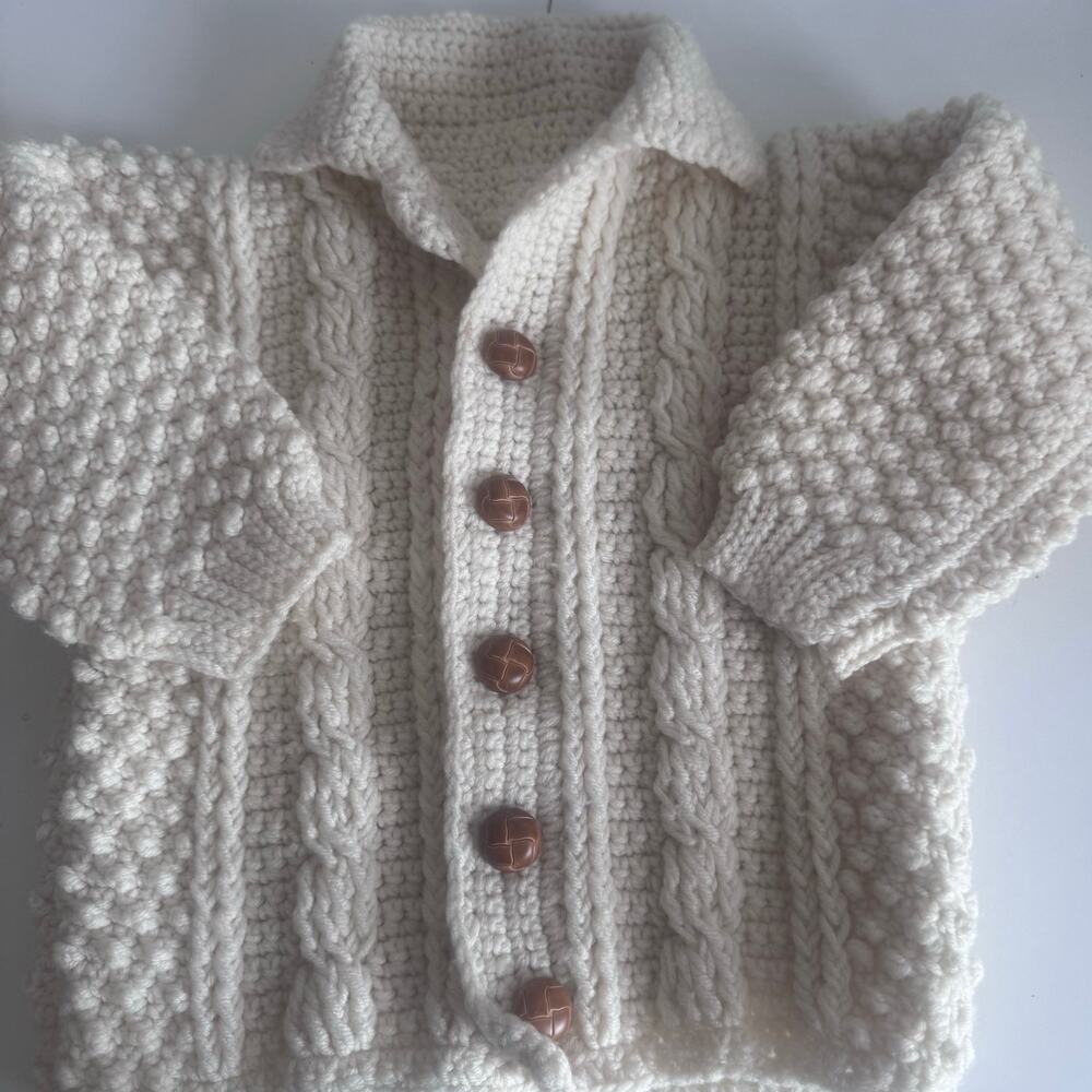Vintage Unisex Children’s Hand Knit Irish Cardigan Sweater Big Button Sz 4/5